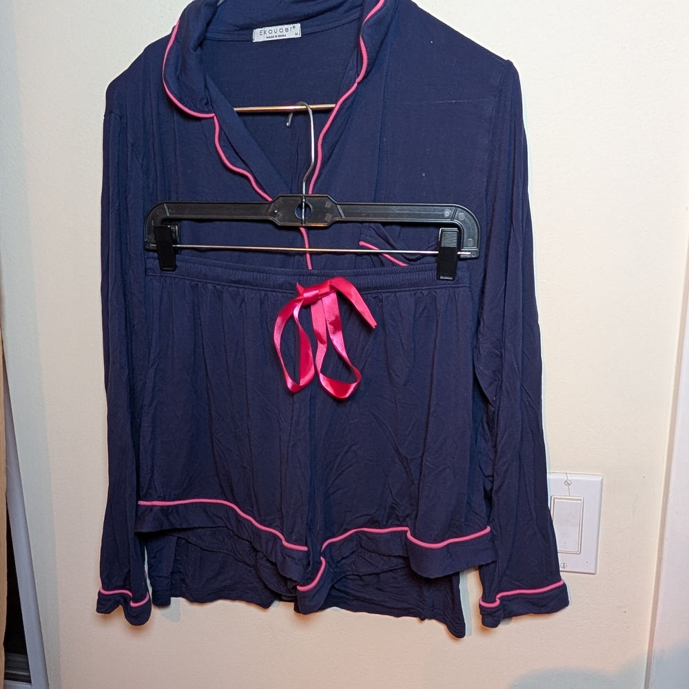 Ekouauer Navy & Pink Pajama Set